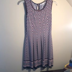 Cute dress max studio size medium